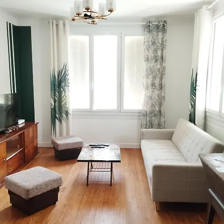 Casa vacanze Maison Au Calme Dans Proche Du Centre Et Des Services *
